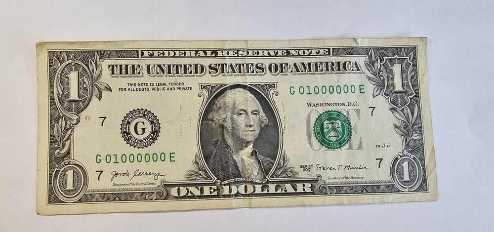 01000000 E $1 2017 RARE 