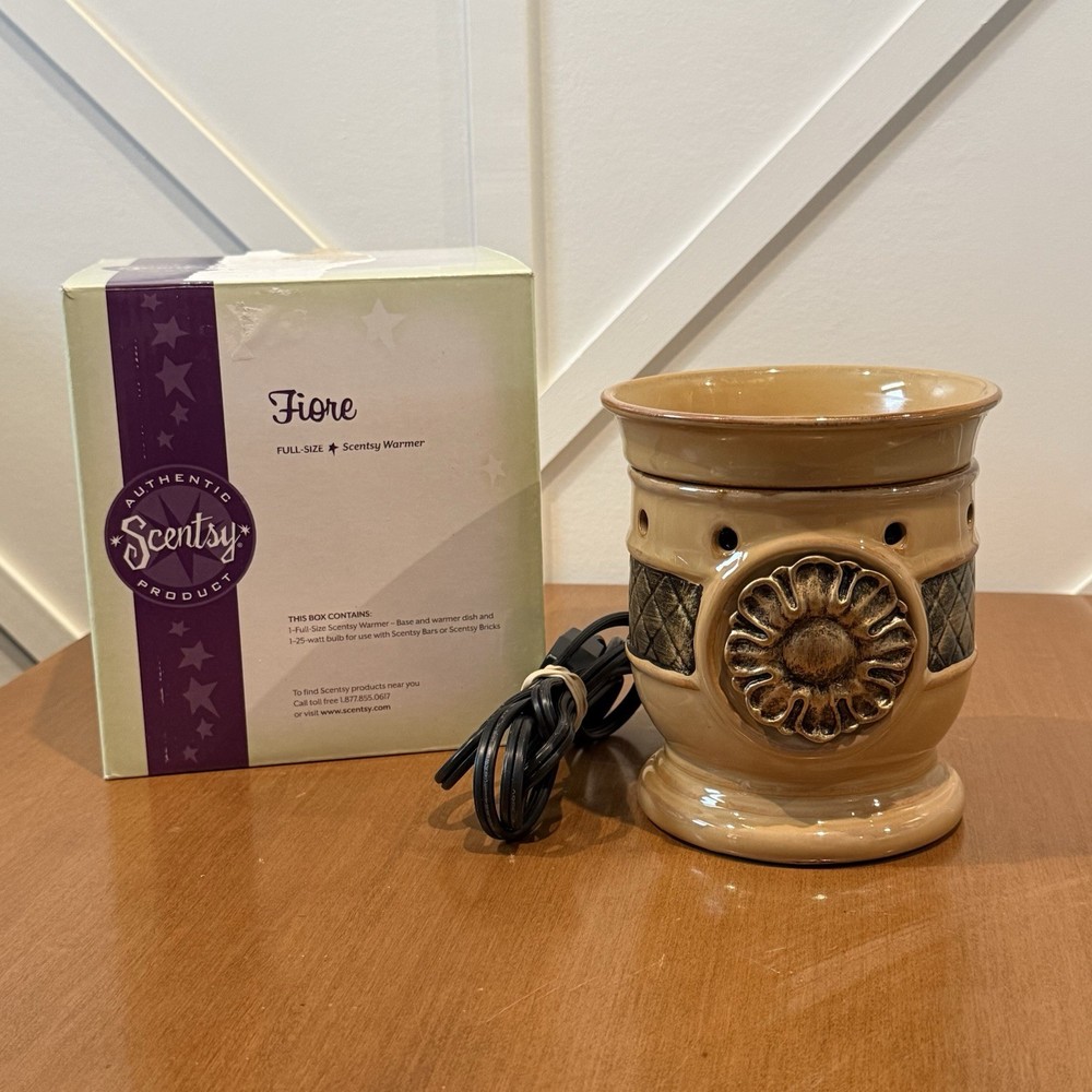 Scentsy Warmer Fiore Full Size Wax Warmer Tan Bronze Flower Base Dish Light Bulb