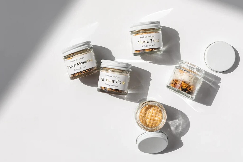 Madison Green Aromatherapy Jar with Essential Oils