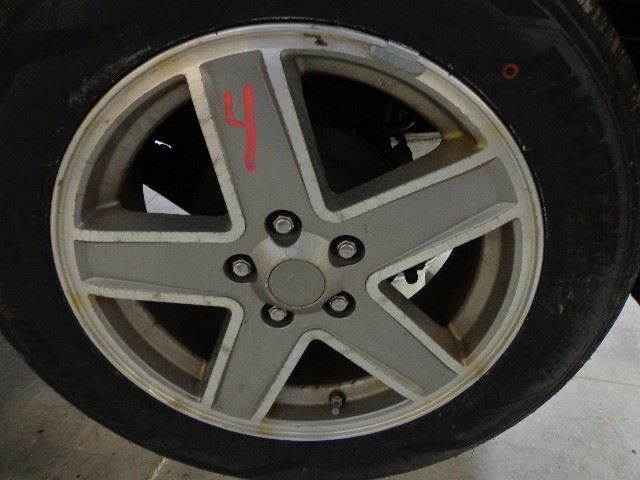Wheel 17x6-1/2 Alloy 5 Spoke Argent Painted Spokes Fits 07-10 PATRIOT 2065624