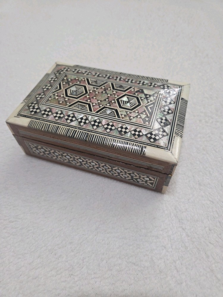Vintage Egyptian Mother of Pearl Jewelry Box with Intricate Inlay