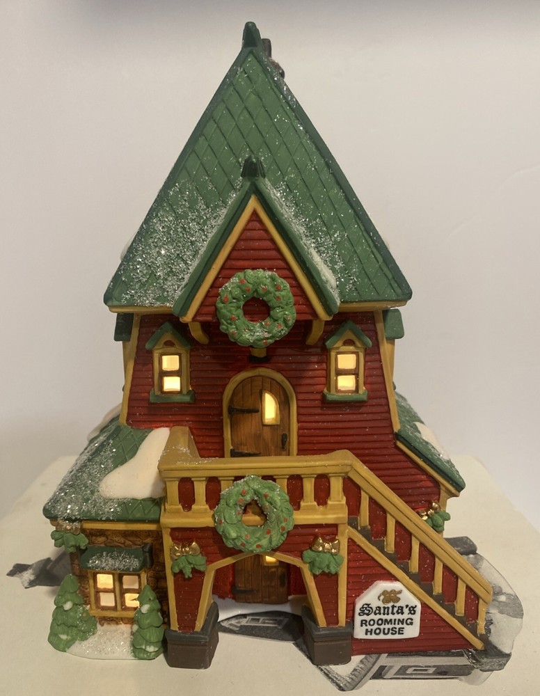 Dept 56 North Pole Series Santas Rooming House 56386 1995 Retired with Original Box