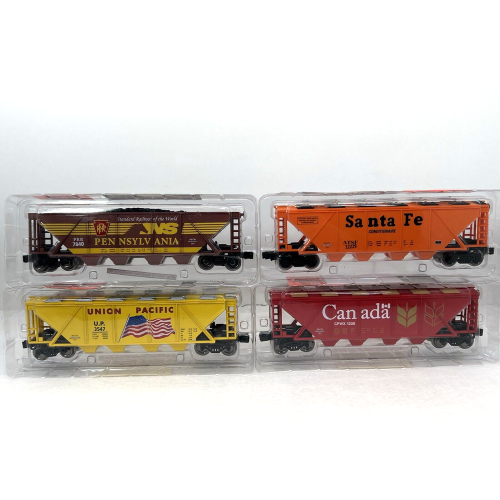 Used O Gauge Lionel Covered Coal Hoppers Lot of 4 - PRR ATSF Canada UP