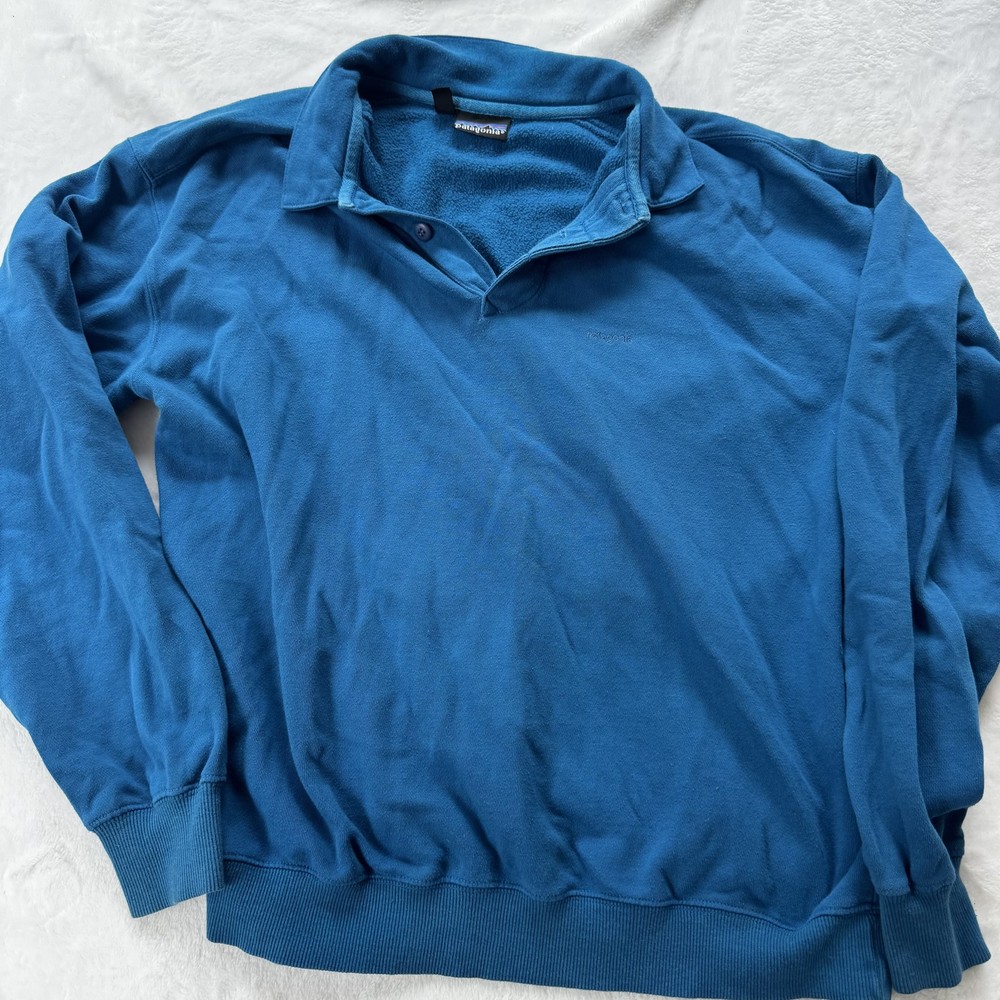 Patagonia Mens Large Blue Fleece Pullover with Embroidered Logo for Outdoor Adventures