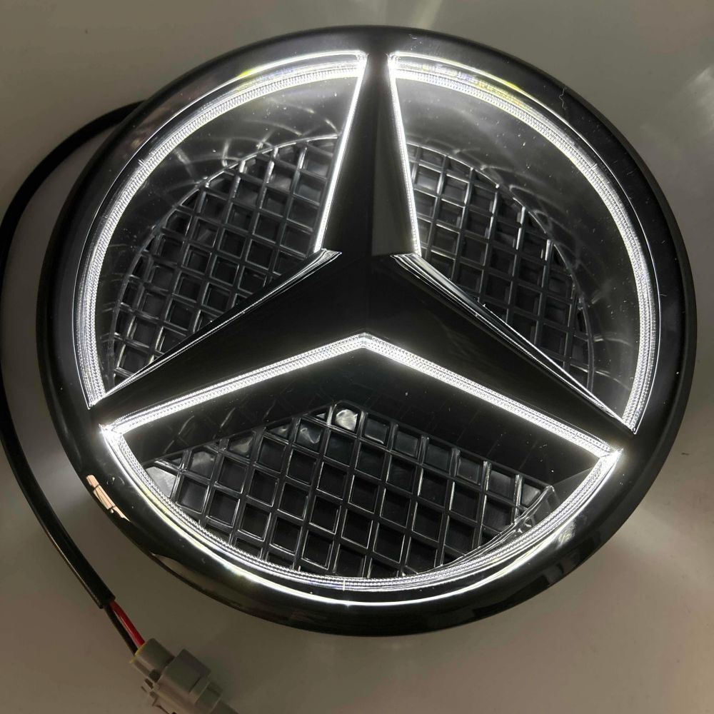 Car Front Grille LED Emblem Light Illuminated Logo Star Badge For Mercedes Benz