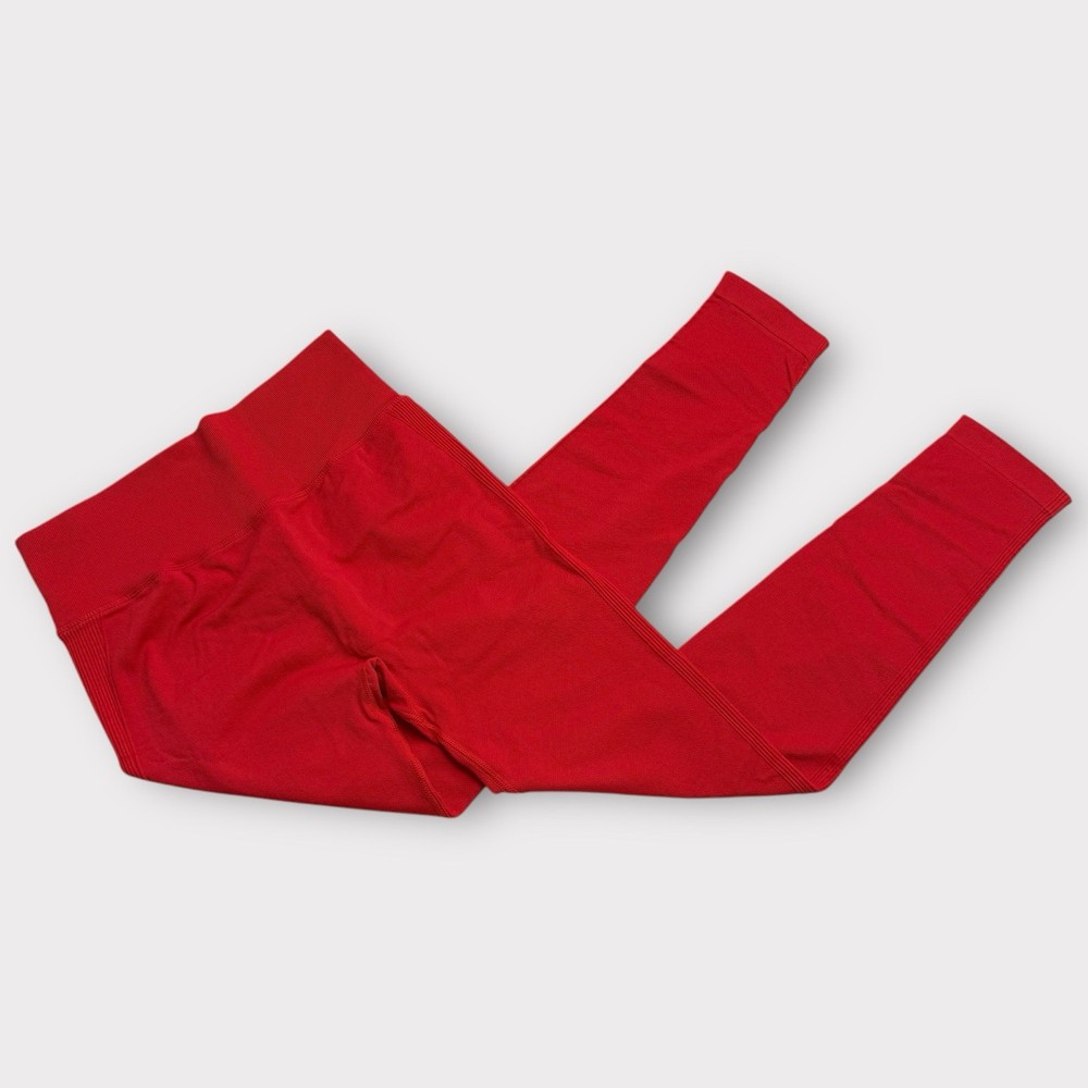 Halara High Waisted Butt Lifting 7/8 Leggings in Salsa Red Size Large