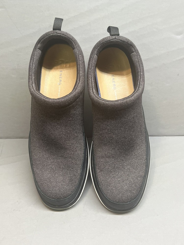 UGG Riviera Women’s Slip-On Sneakers in Gray Black White Size 9.5 Low Top Comfort