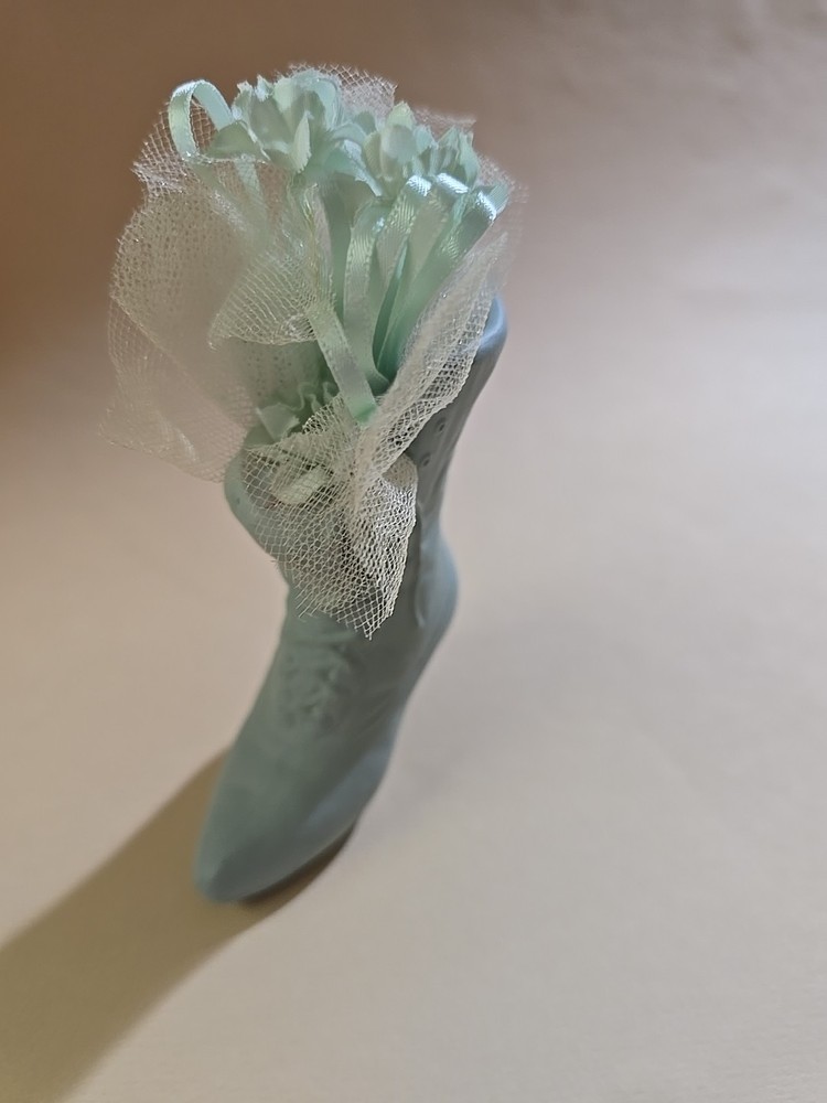 Vtg Victorian Boot Unglazed.