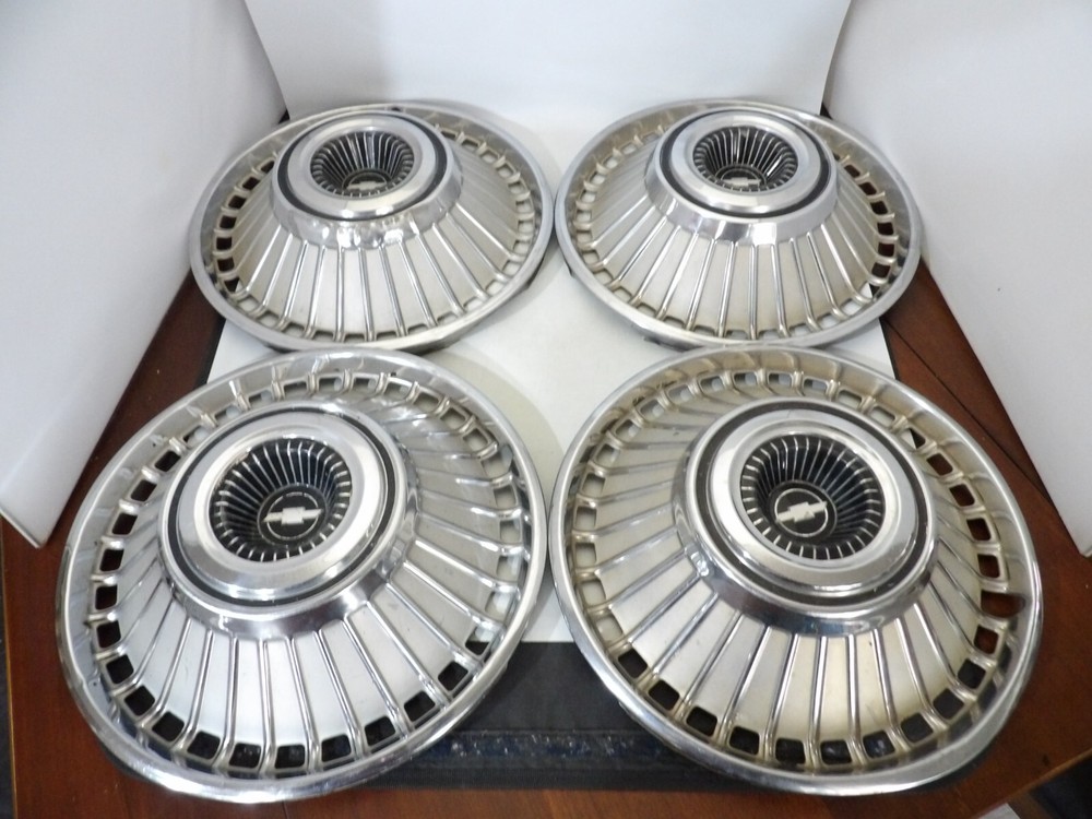 Set of 4 1963 1964 CHEVY IMPALA BEL AIR BISCAYNE ORIGINAL CHEVROLET HUB CAPS