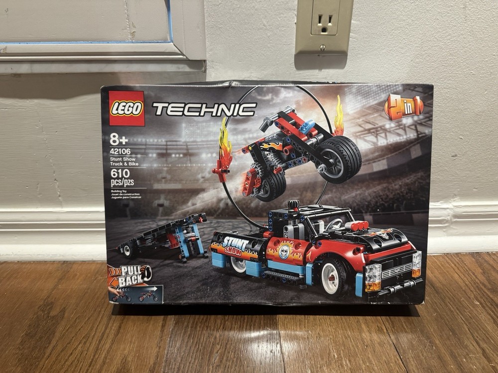 Factory Sealed Retired Lego Stunt Show Truck & Bike 42106 2021