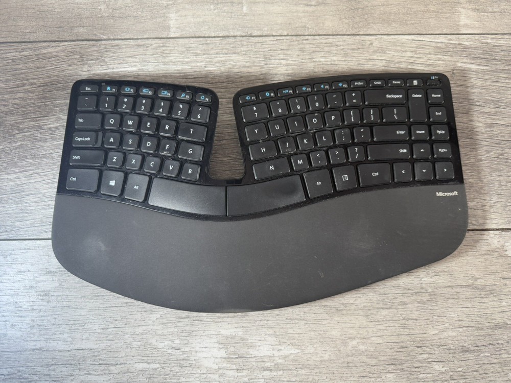 Genuine Microsoft Sculpt Ergonomic Wireless Keyboard 1559 - No Receiver/USB Included