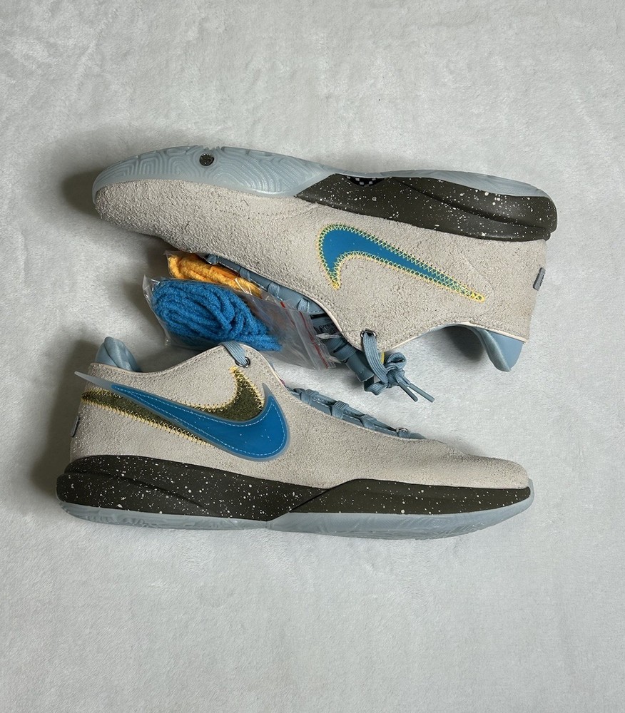 Nike Lebron 20 UNKNWN Message in a Bottle Guava Blue DV9090-801 Men’s Size 11