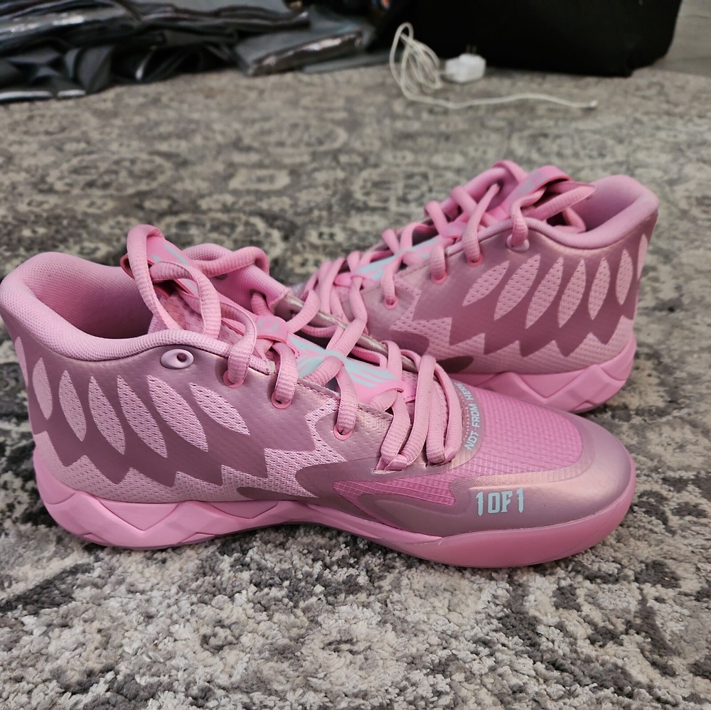 Size 10 - PUMA MB.01 Iridescent