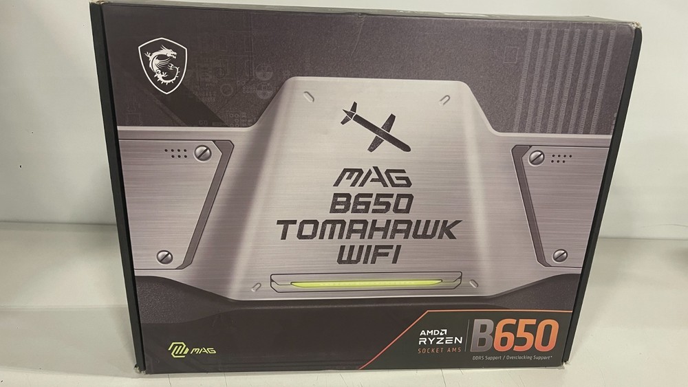 MAG B650 Tomahawk AM5 M0B0
