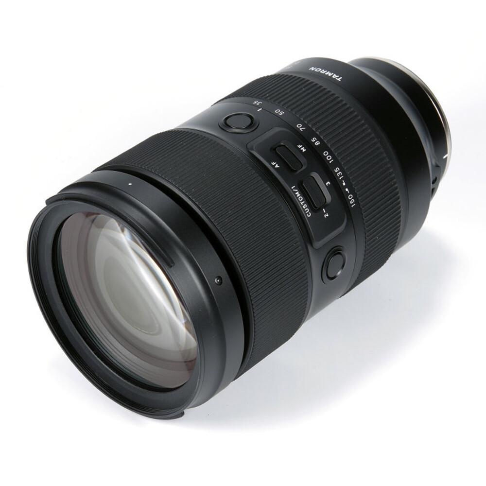 Tamron Di III VXD 35-150mm f/2-2.8 Zoom Lens for Sony E Vivitar DC-79 Digital Camera - Black