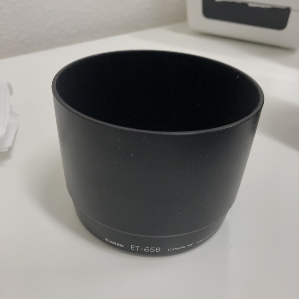 Used- Good Canon ET-65B Condition