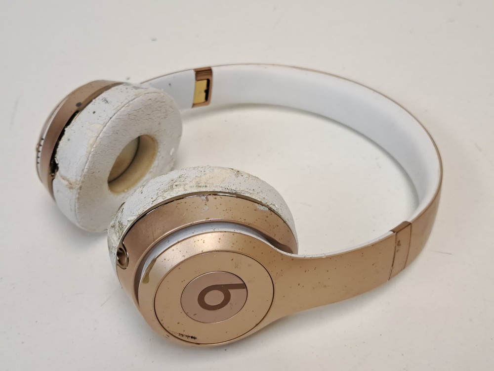 Beats by Dr. Dre Beats Solo Wireless On-Ear Headphones A1796 - Rose Gold Tested
