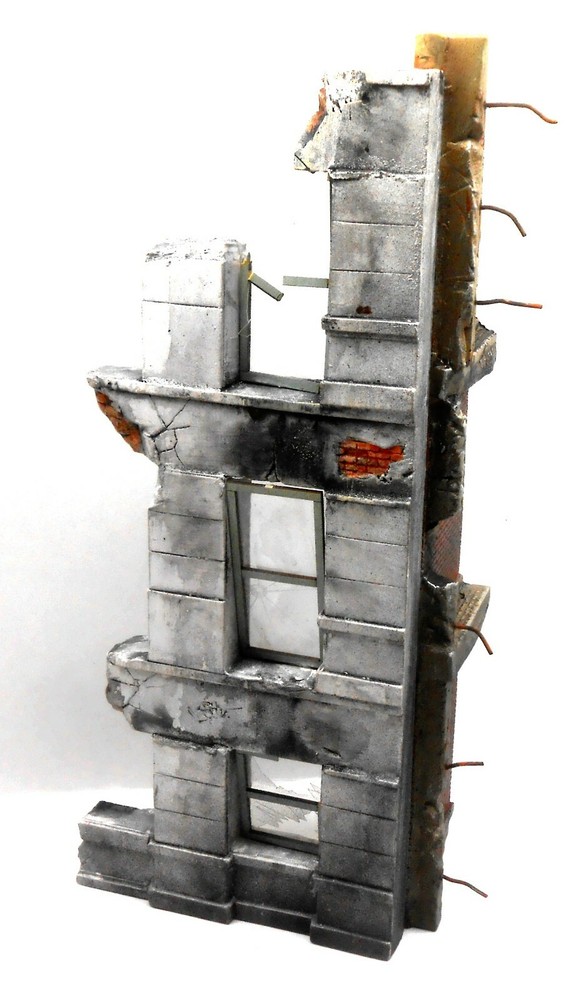 Dioramas Plus 1/35 WWII or Middle East Ruins # 6 + Rubble & Laser Cut Details!