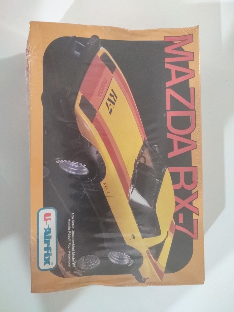 Vintage MAZDA RX-7 USAIRFIX 1/24 Scale Model Kit #8131 New Sealed