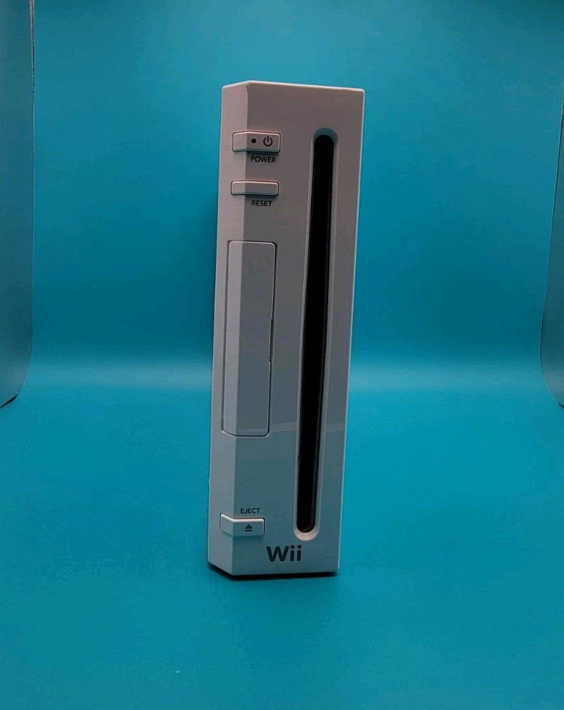 Nintendo Wii Console White with Cords Controller Numchuck Tested Working