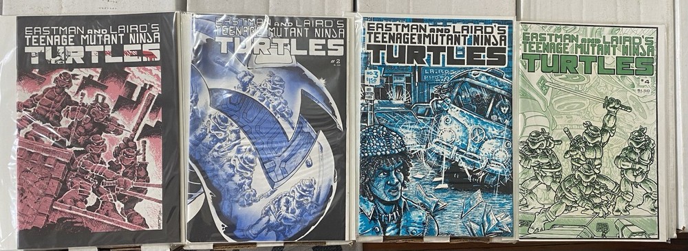 Teenage Mutant Ninja Turtles Issues 1-4 + Raphael + Michelangelo + 300 Comic Lot