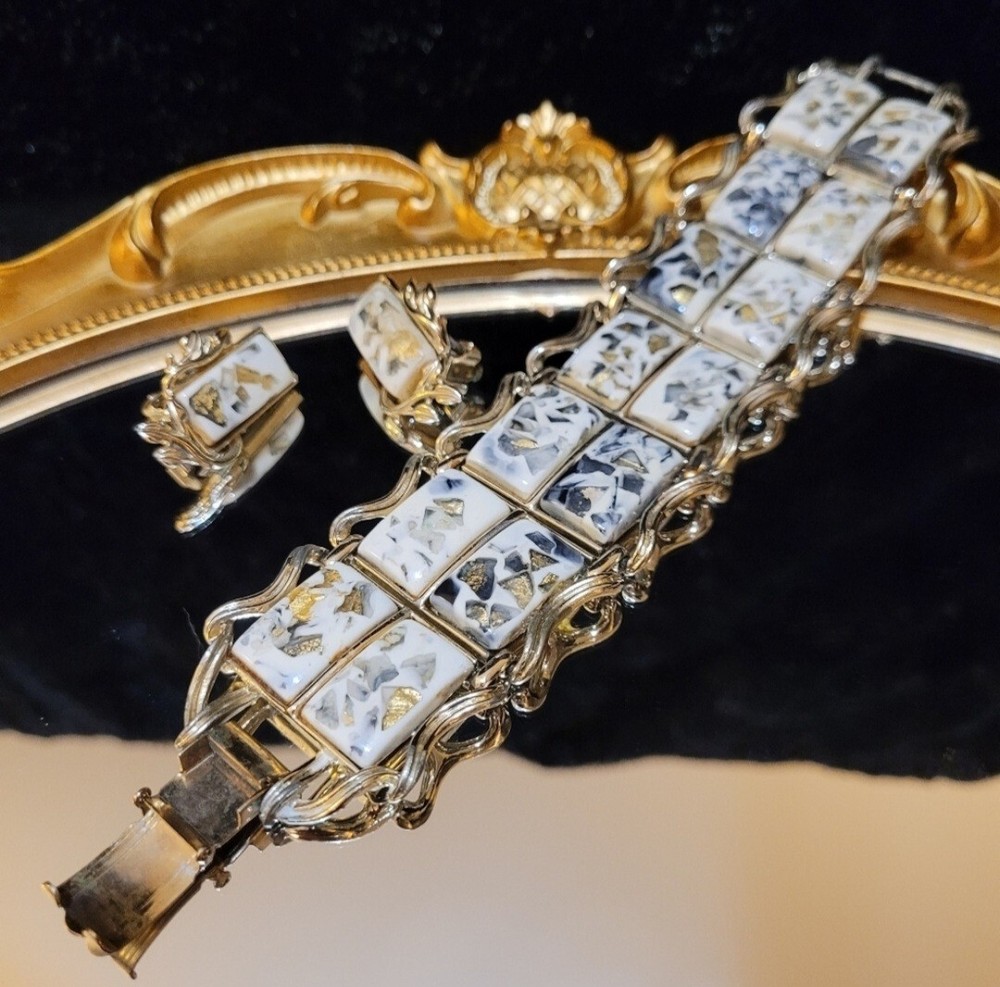 Rare Vintage Enamel Gold Flaked Coro Ornate Gold  Bracelet & Earrings Set