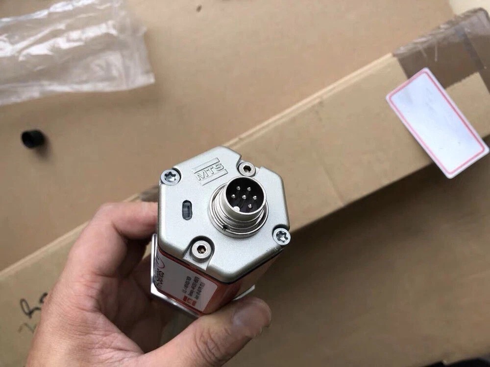 MTS New original sensor RHM0150MD601A01 UPS or DHL fast delivery