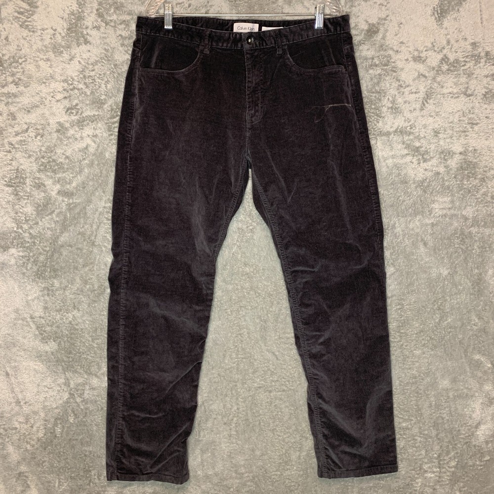 Calvin Klein Men Classic Slim Fit Corduroy Flat Front Mid Rise Chino Pant 36x32