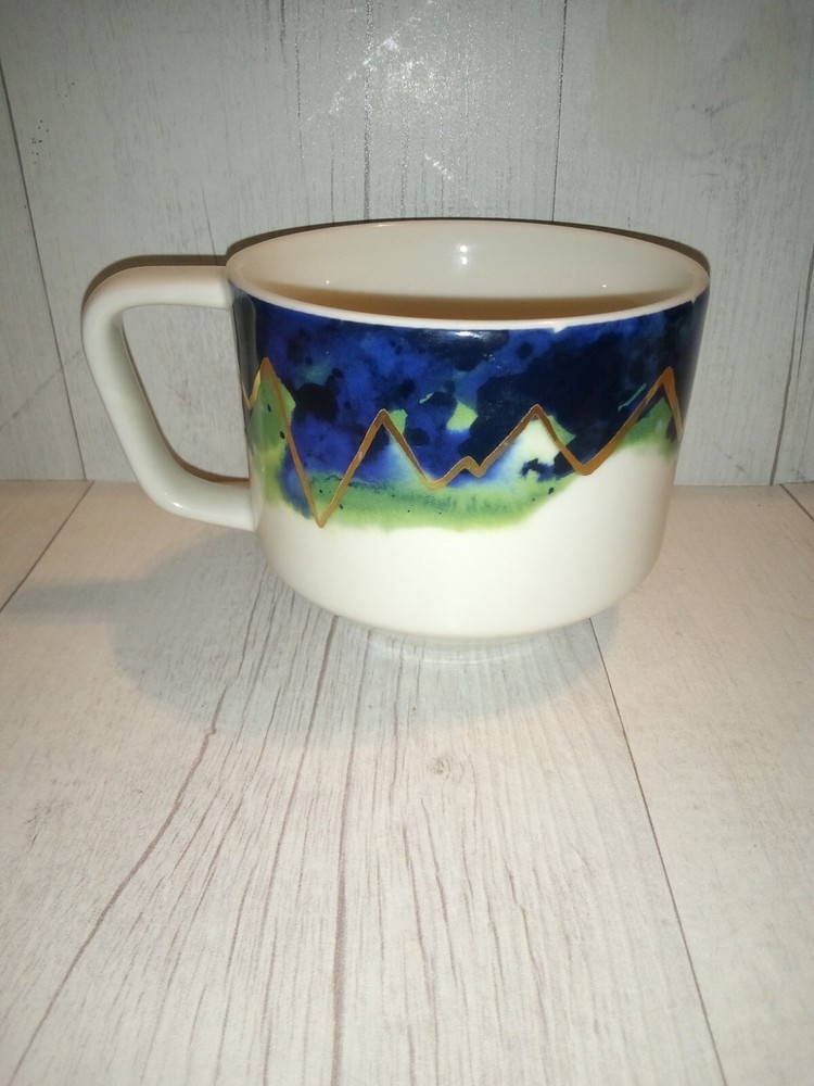 Starbucks 12 oz ceramic mug 2015 limited edition