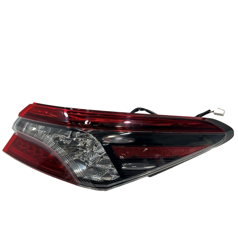 OEM REAR RIGHT PASSENGER SIDE OUTER TAILLIGHT FULL LED TOYOTA CAMRY 2021-2024