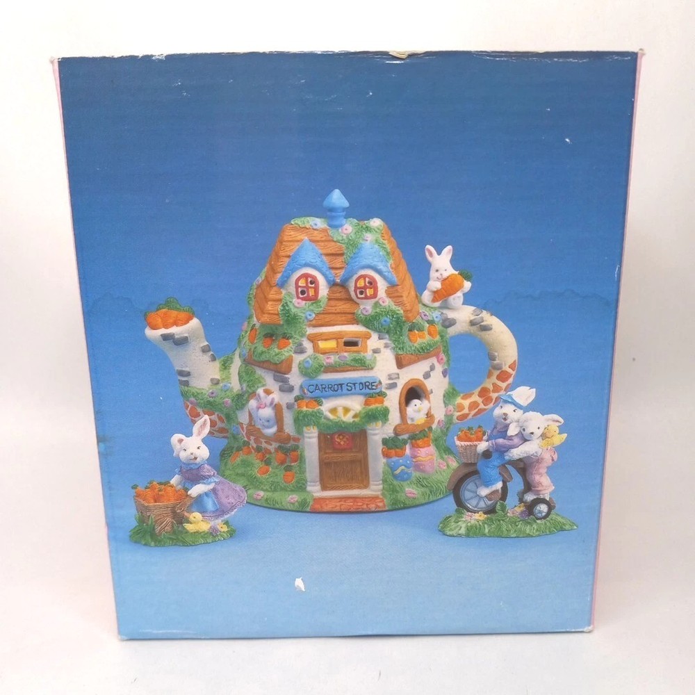 Vtg. 1994 Porcelain Happy Easter Bunny Village Set Carrot Store With 2 Figurines