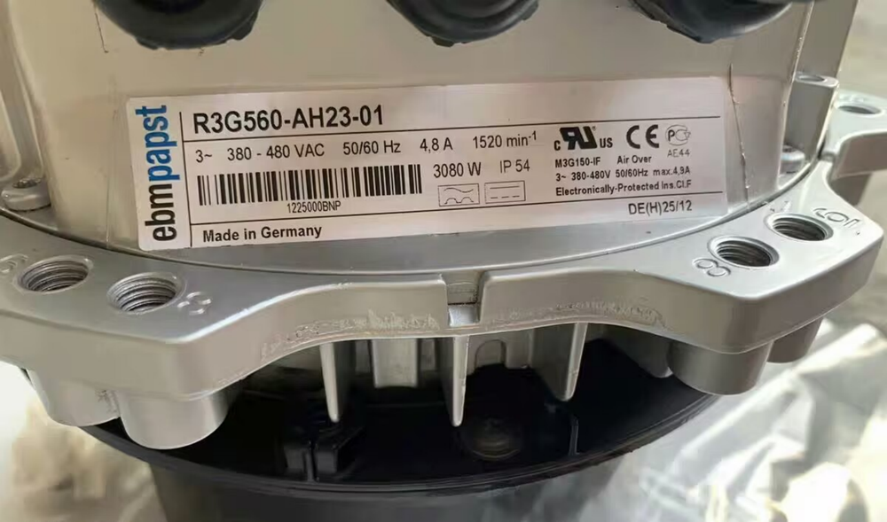 1PC NEW Ebmpapst R3G560-AH23-01 Cooling Fan R3G560-AH23-01 DHL fast shipping