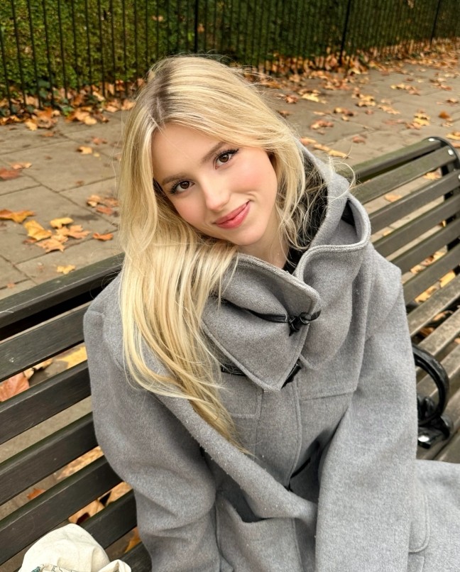 Ombre Blonde Straight 100% Human Hair Lace Front Wigs For Women