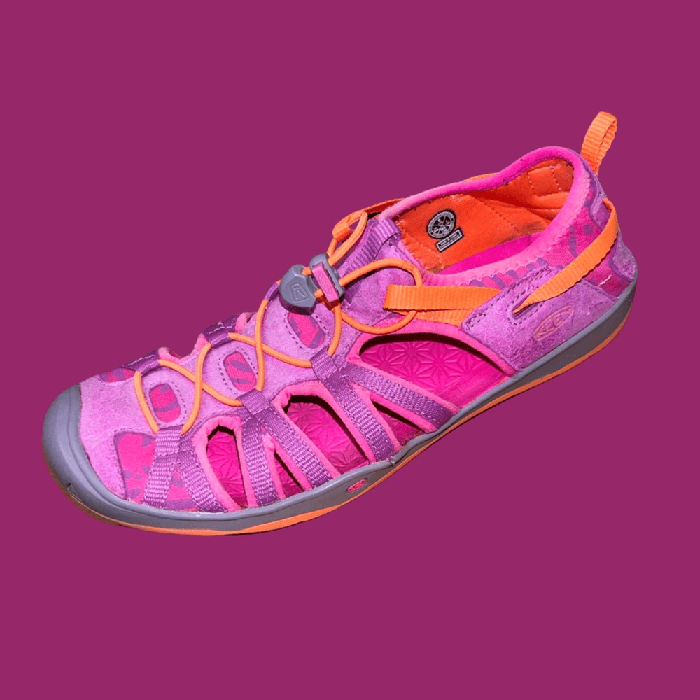 Women's KEEN Moxie Water Sandals - Size 6 - Comfort & Style