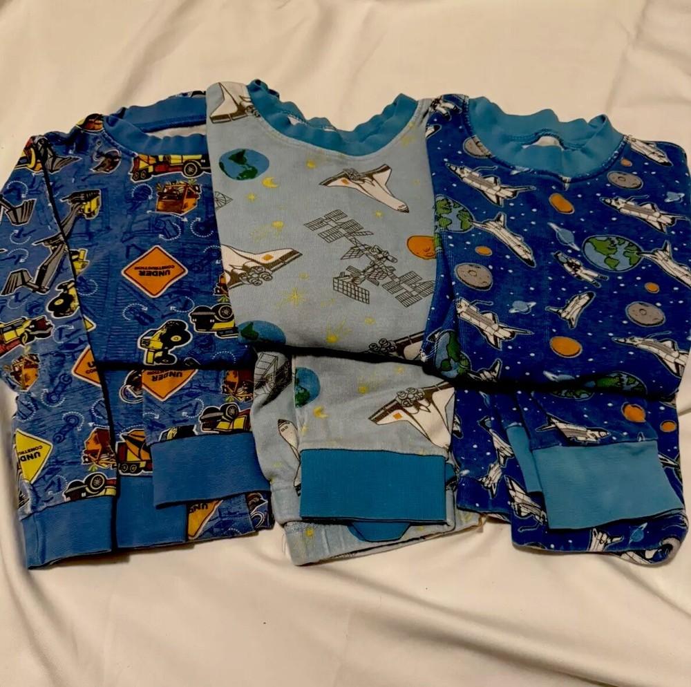 Boys PJS Size 8. THREE SETS