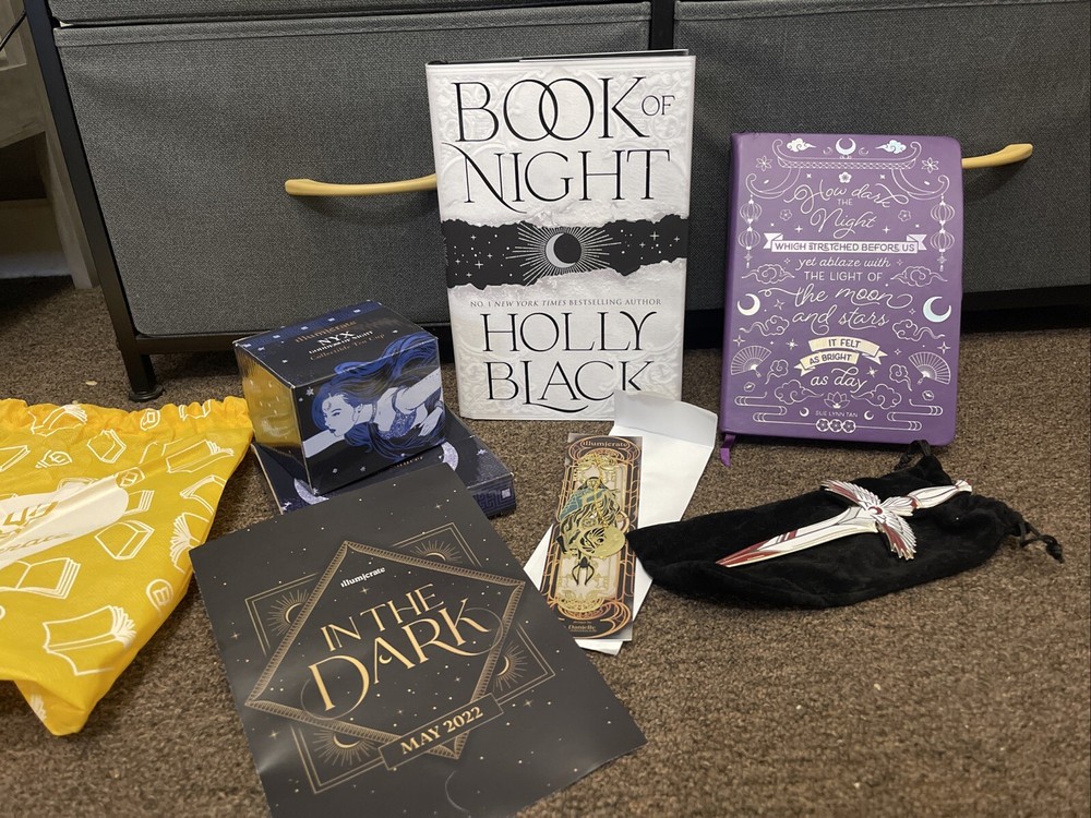 BOOK OF NIGHT by Holly Black HC FULL ILLUMICRATE BOX ~ Sprayed Edges
