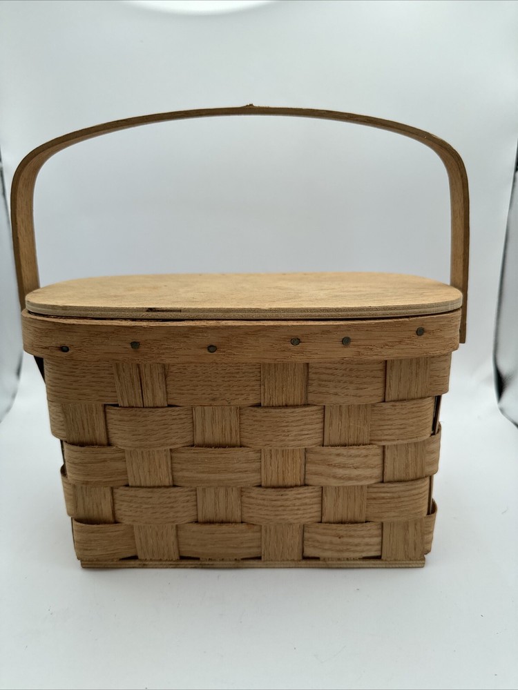Vintage Basketville Putney Vermont Lidded Blonde Basket Picnic