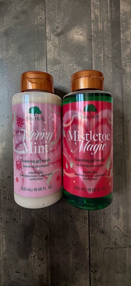 Tree Hut Christmas Variations Mistletoe Magic or Merry Mint Foaming Gel Wash18oz