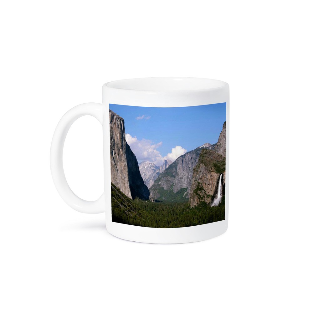 3dRose, El Capitan and Bridalveil Falls in Yosemite National Park, Mug
