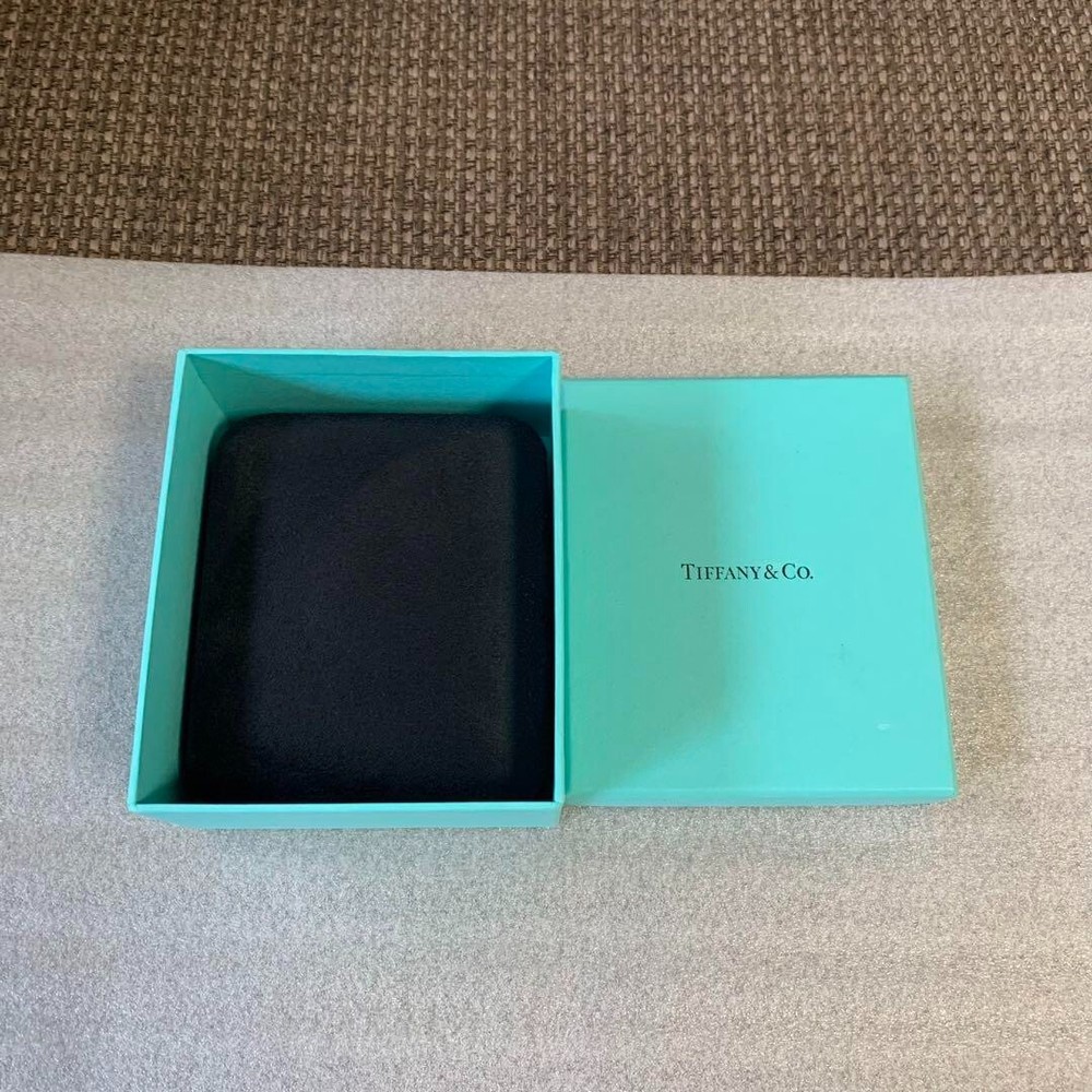 Tiffany & Co. Necklace case box Jewelry Case m28764478439HA Used