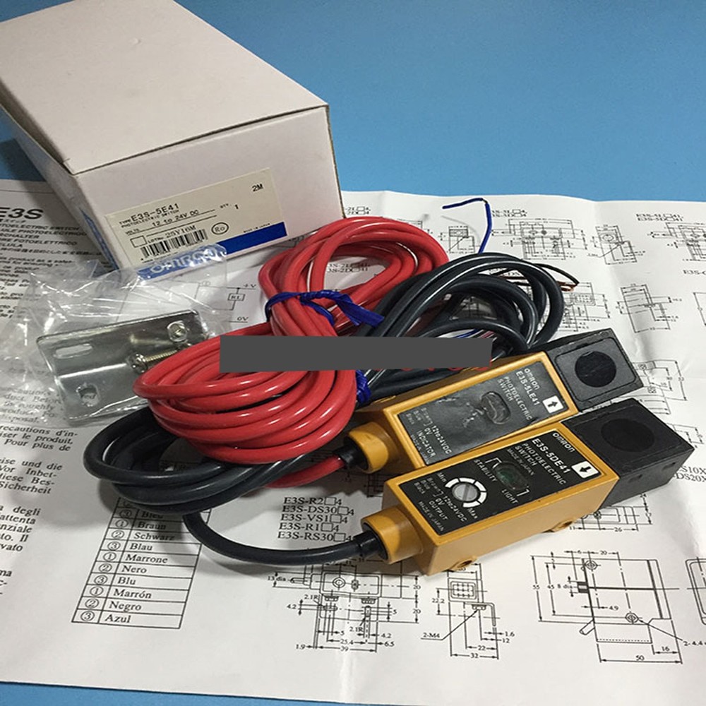 new omron Correlation Photoelectric Sensors E3S-5E41 FAST SHIP