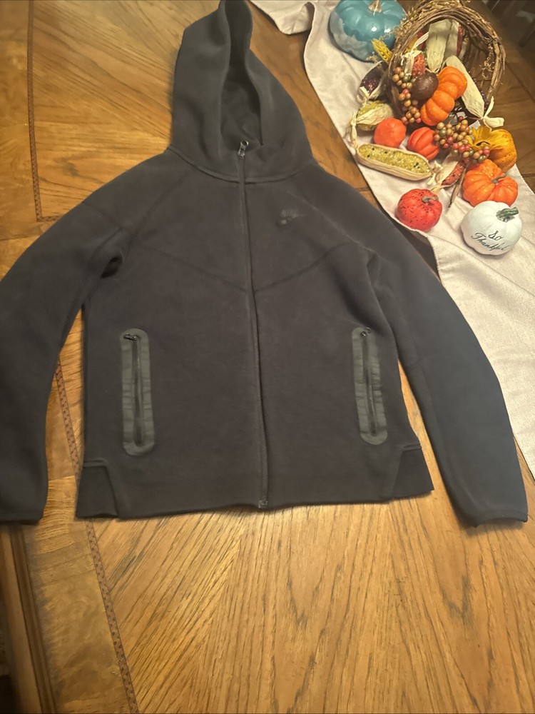 Nike Tech Fleece Hoodie Large In Big Kids
