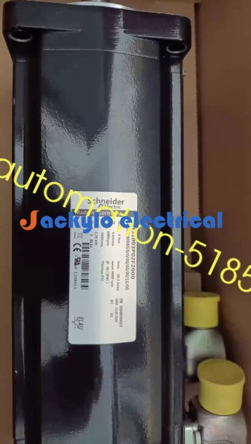 1PCS Brand new servo motor SH31003P02F2000 from fedex or DHL