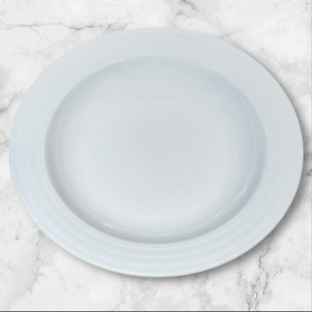 Crate & Barrel Roulette White Low Bowls | Set of 5 | Excellent Condition