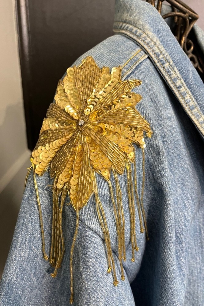 Vintage Barn Coat/Duster Denim Blue XL Long, Decorative Carousel Horses Sequins