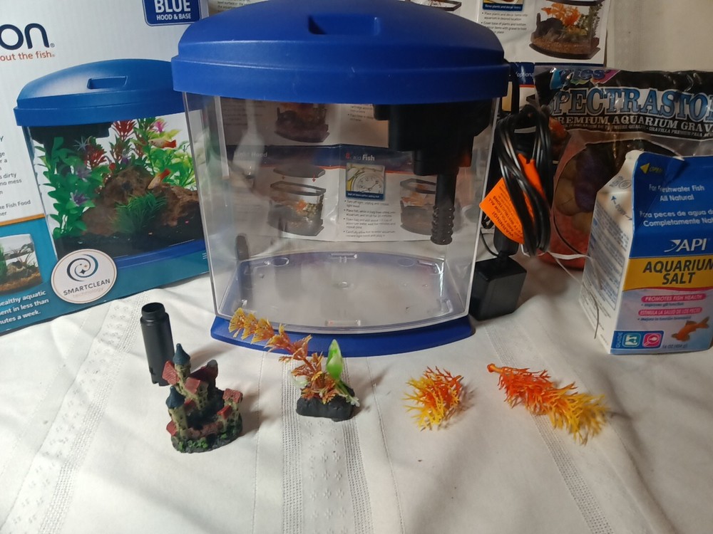 Aqueon 1-Gallon LED MiniBow Desktop Aquarium Kit Black New In Box