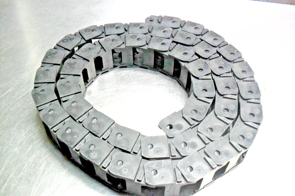 QTY 6 FT. -  KabelSchlepp Cabel Track Black -0450.20 - R94x45 New