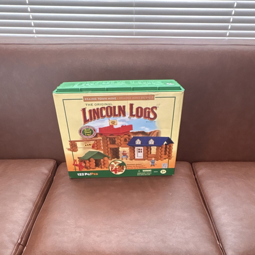 The Original Lincoln Logs Collector's Edition Village
