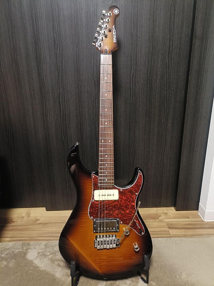 Yamaha Pacifica PAC611VFM Electric Guitar Case with Secure Packing