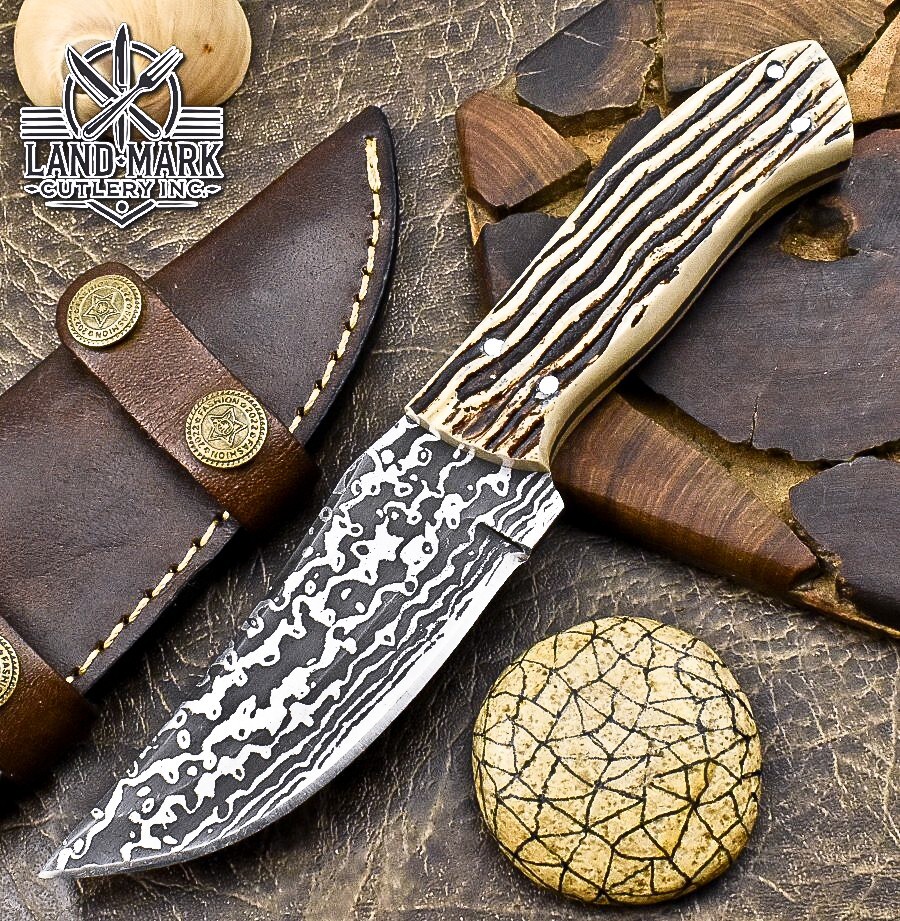 BEAUTIFUL CUSTOM DAMASCUS HANDE MADE HUNTING SKINER KNIFE WITH BEAUTIFUL HANDLE
